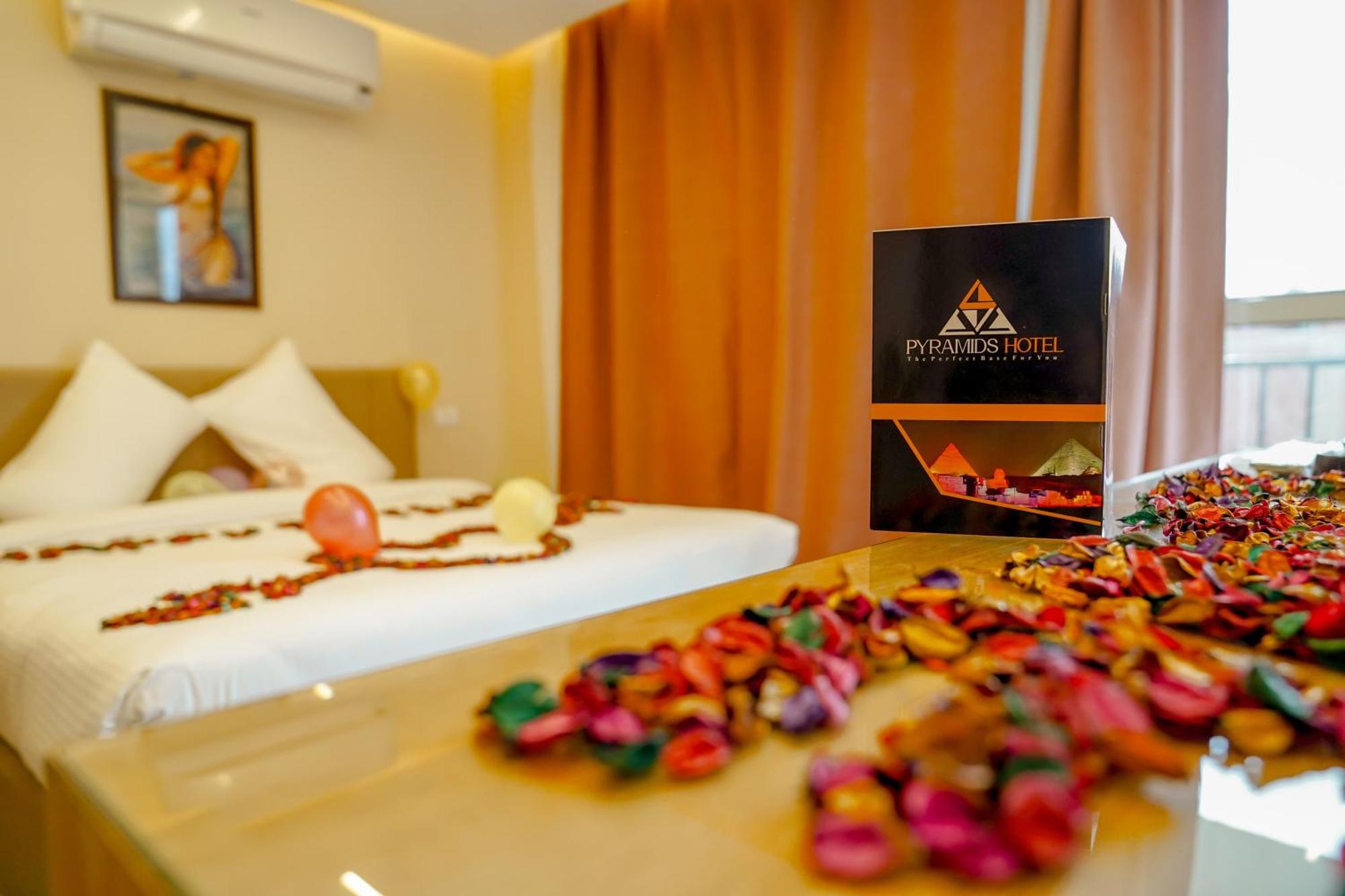 Pyramids Hotel Kafrat al Jabal Exterior foto