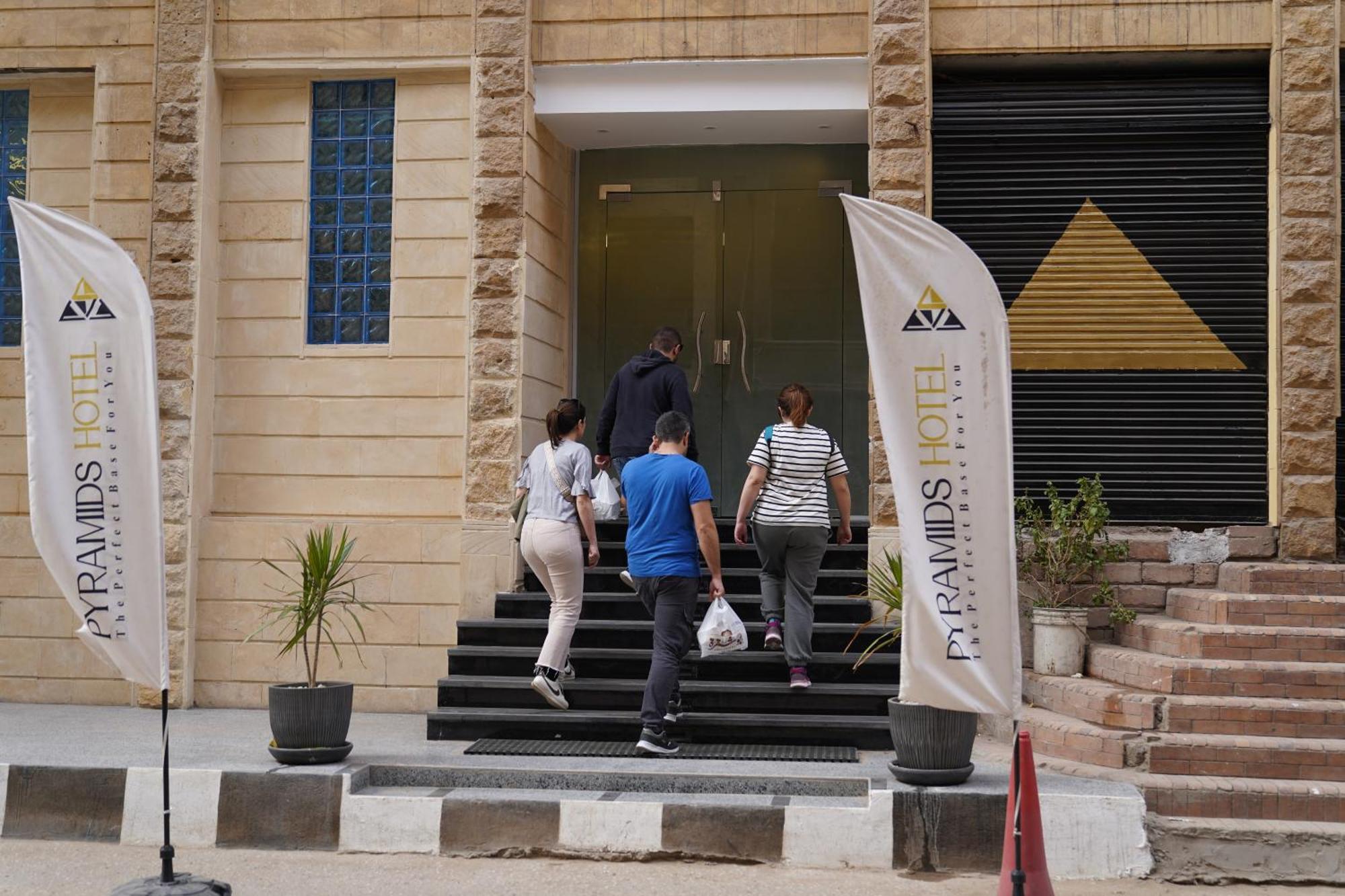 Pyramids Hotel Kafrat al Jabal Exterior foto