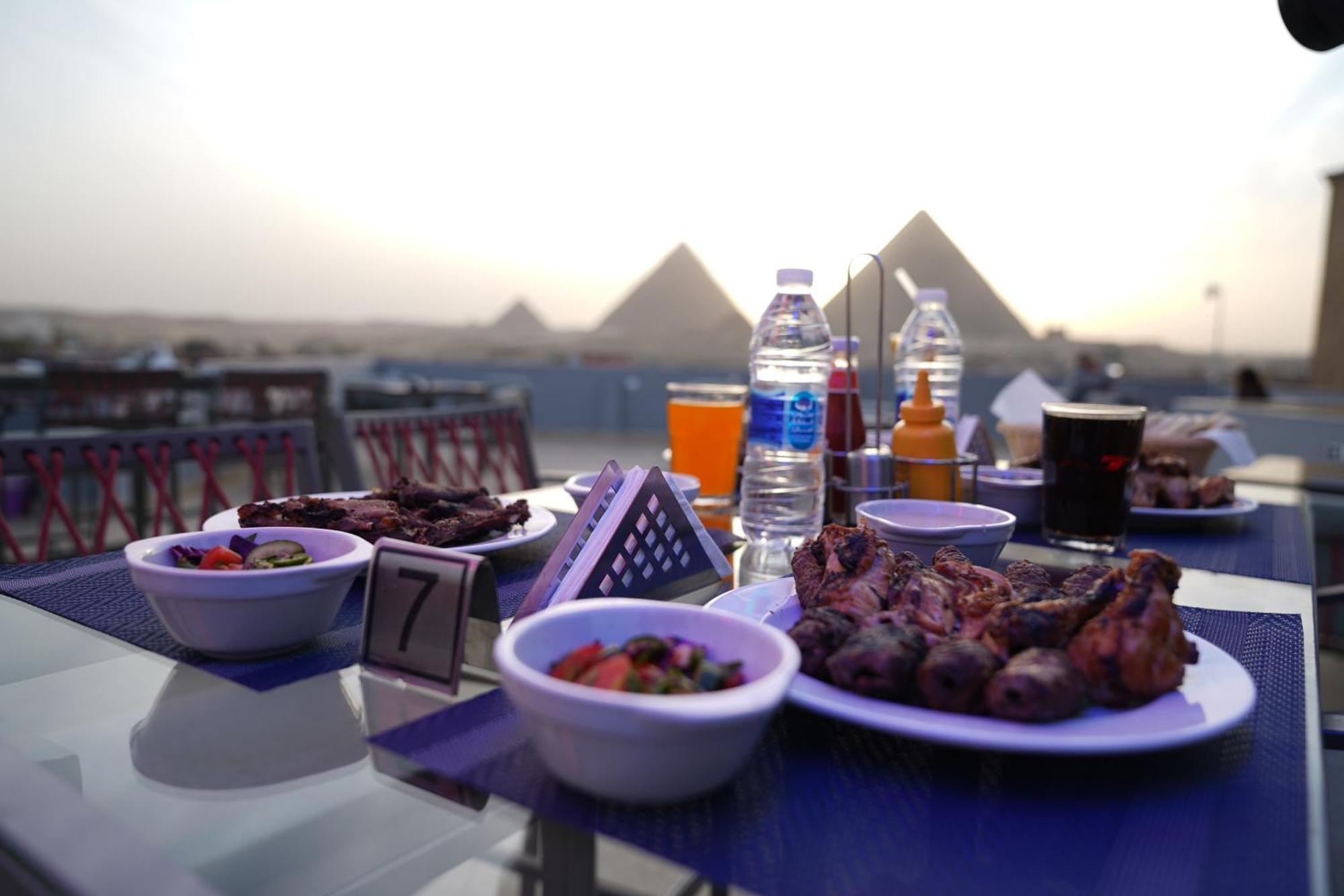 Pyramids Hotel Kafrat al Jabal Exterior foto